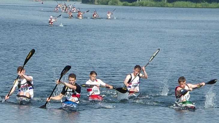 Mauritz Hennies wird Vierter beim Kanu-Marathon-Weltcup in Belgien